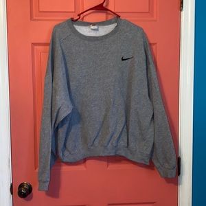Nike Gray Crewneck (Mens Large)